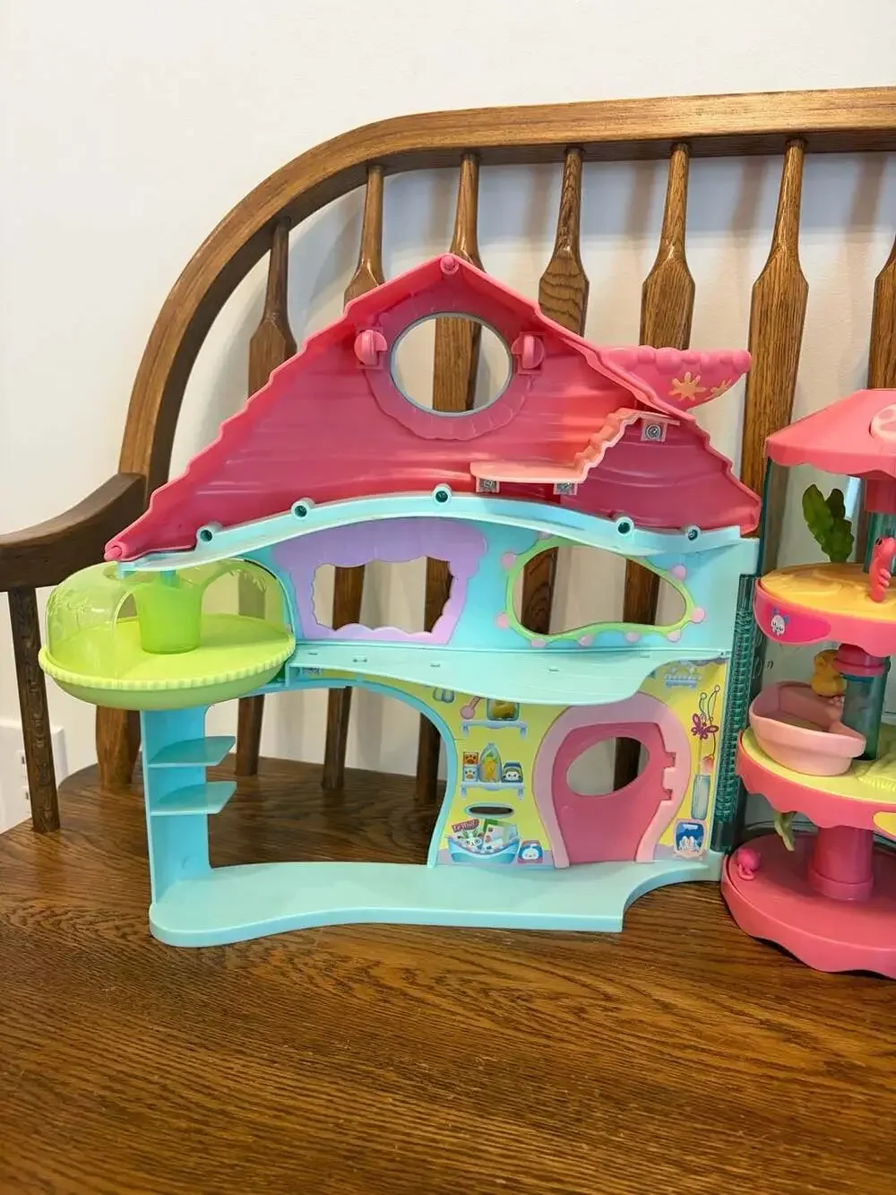 Hasbro Littlest Pet Shop Biggest Littlest Pet Shop Playset House